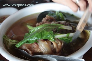 Bulalo at Leslies Restaurant, Tagaytay