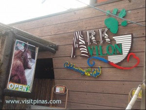 Entrance of Ark Avilon at Tiendesitas