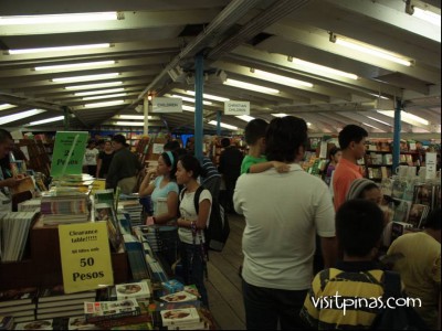Books at MV/ Doulos