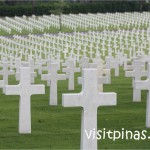 Perfectly aligned headstones at Manila American Cemetery Perfectly aligned headstones at Manila American Cemetery