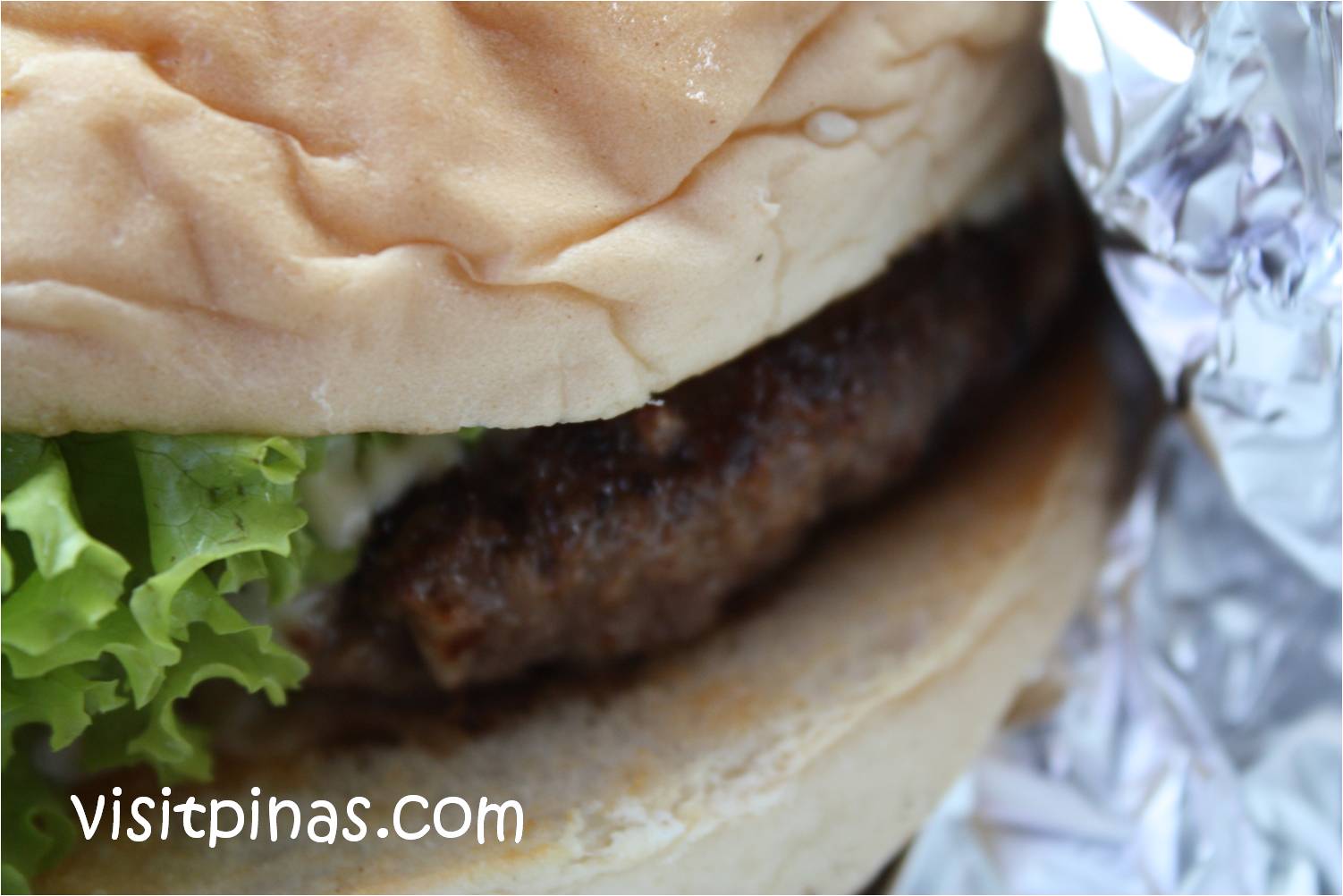 Charlie’s Grind and Grill: The Black Angus Burger