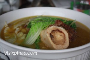 Traditional Bulalo at Hawaiian Bar-B-Que, Tagaytay City