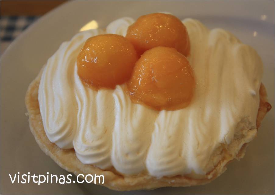 Sweet Tooth Heaven at Mom and Tina’s Bakery Cafe