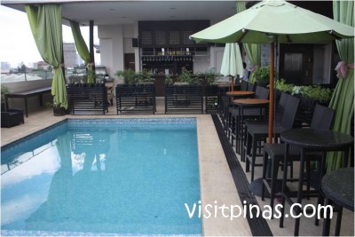 Swimming pool beside the restaurant at Cocoon Boutique Hotel
