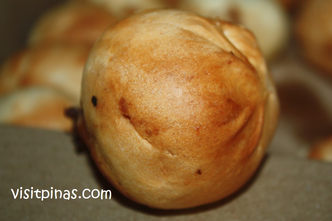 Golden-Brown Toasted Siopao