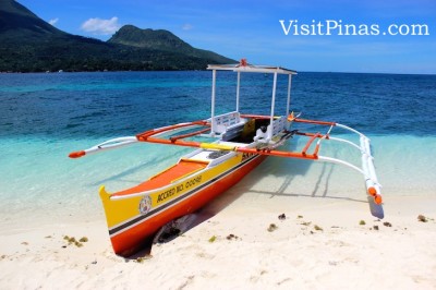 Pumpboats docked in White Island, Camiguin