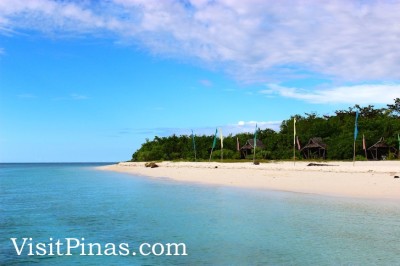 White sand of Mantigue (Magsaysay) Island, Camiguin