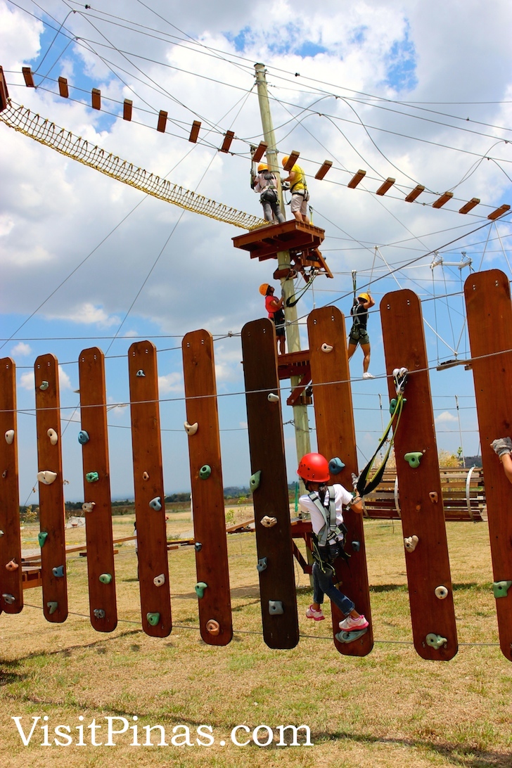 Kids at Aerial Walk Challenge (Sandbox by Alviera)
