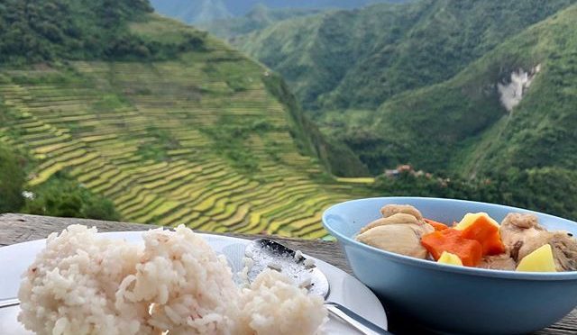 Dining with a View in the Philippines: Photos of the Day